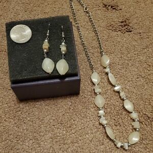 Elegant Silver and Cream Jewelry Set